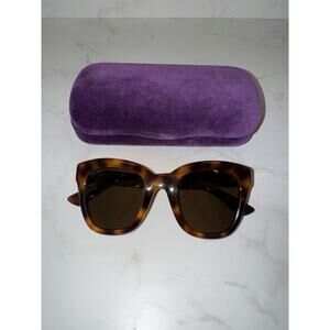 Gucci Tortoise Cat Eye Sunglasses - Excellent Condition